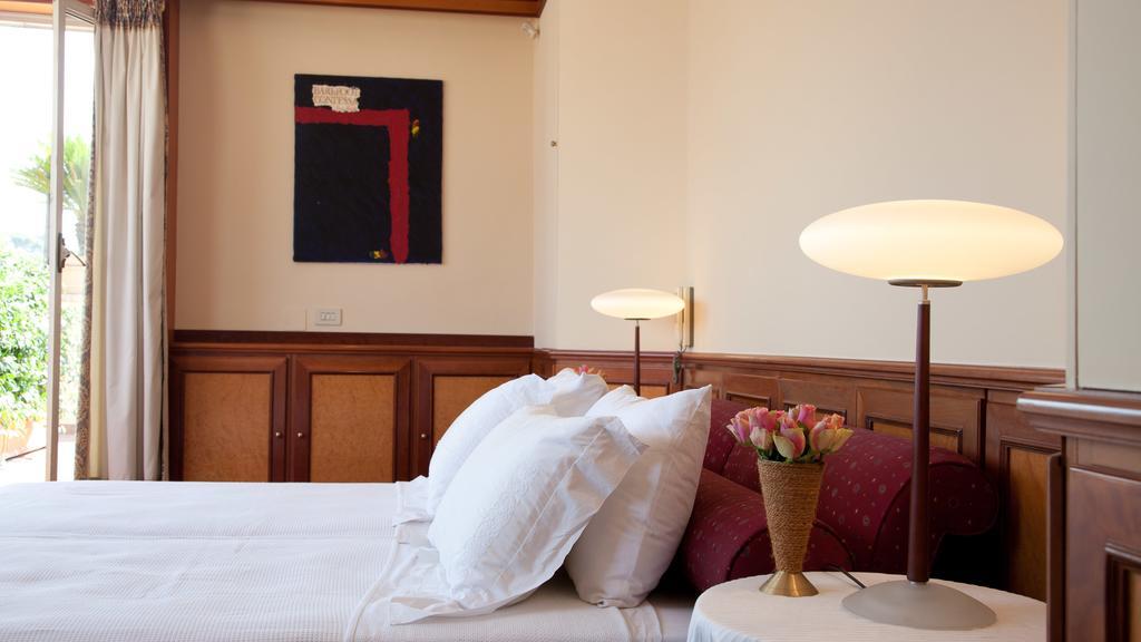 Rental In Rome - Fontana Di Trevi Penthouse Zewnętrze zdjęcie